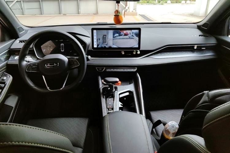 Used Geely Auto Preface 2023 1.5TD Kunlun Edition Center Console