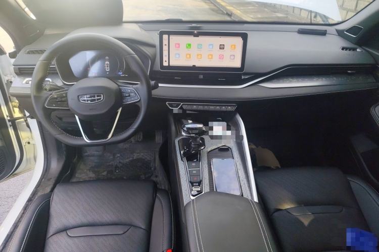 Used Geely Auto Preface 2023 1.5TD Fuyao Version Center Console