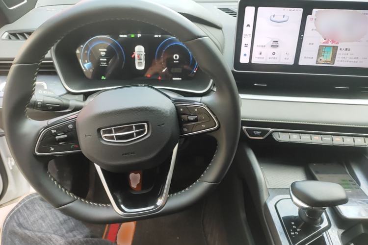 Used Geely Auto Preface 2023 1.5TD Kunlun Edition Center Console