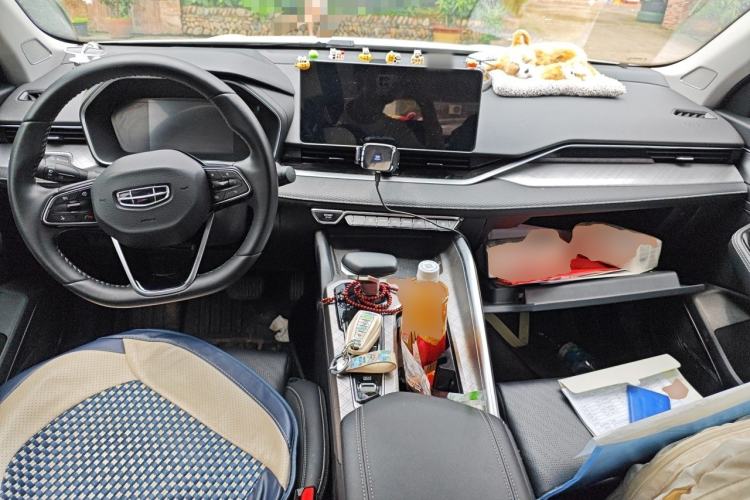Used Geely Auto Preface 2023 2.0TD Luxury Version Center Console