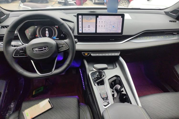 Used Geely Auto Preface 2023 1.5TD Fuyao Version Center Console