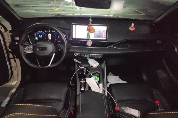 Used Geely Auto Preface 2023 1.5TD Kunlun Edition Center Console