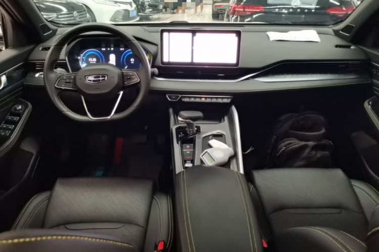 Used Geely Auto Preface 2023 1.5TD Kunlun Edition Center Console