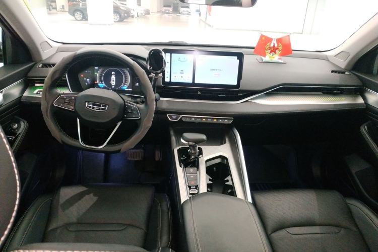 Used Geely Auto Preface 2023 2.0TD Luxury Version Center Console