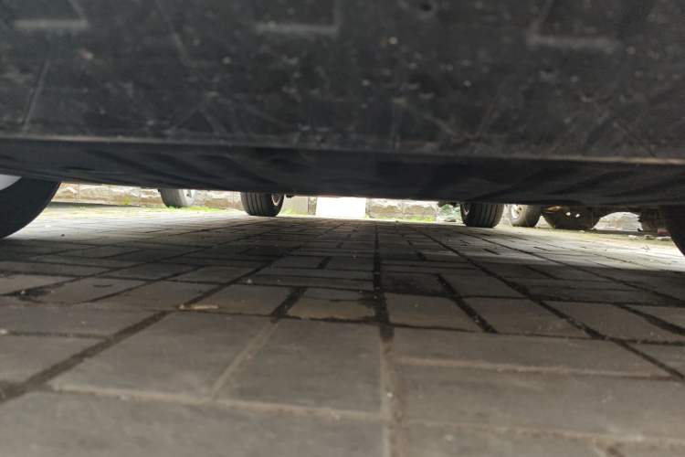Used Geely Auto Preface 2023 1.5TD Fuyao Version Chassis Front