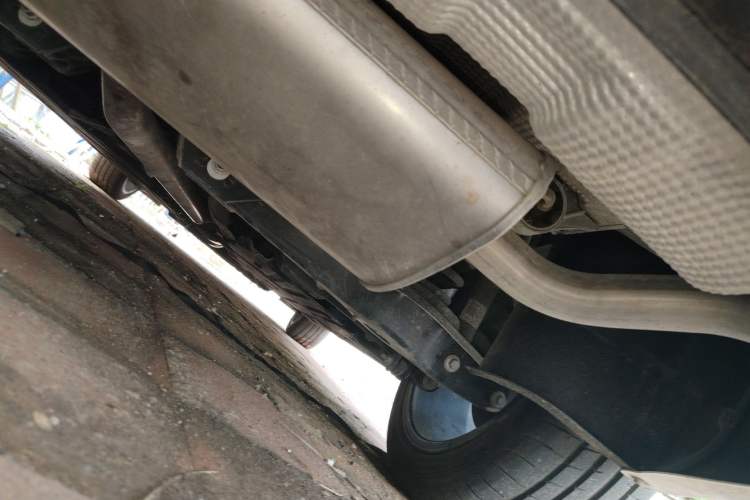 Used Geely Auto Preface 2023 2.0TD Prestige Version Chassis Rear Right