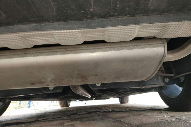 Used Geely Auto Preface 2023 2.0TD Prestige Version Chassis Rear