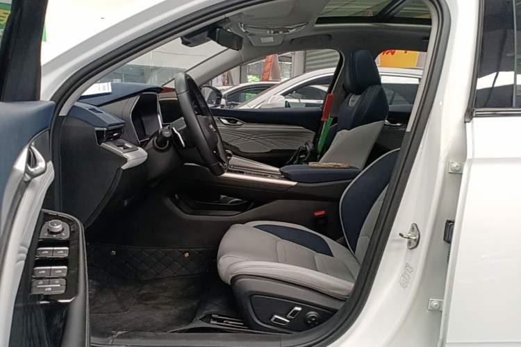 Used Geely Auto Preface 2023 2.0TD Prestige Version Driver Seat