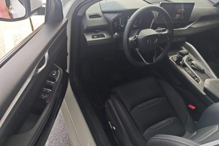 Used Geely Auto Preface 2023 2.0TD Luxury Version Driver Seat