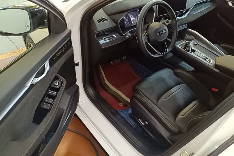 Used Geely Auto Preface 2023 2.0TD Space-Time Edition Driver Seat