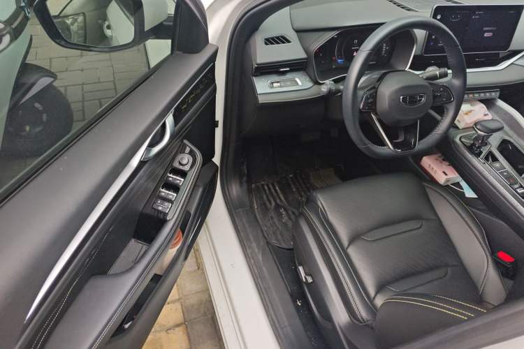 Used Geely Auto Preface 2023 1.5TD Fuyao Version Driver Seat