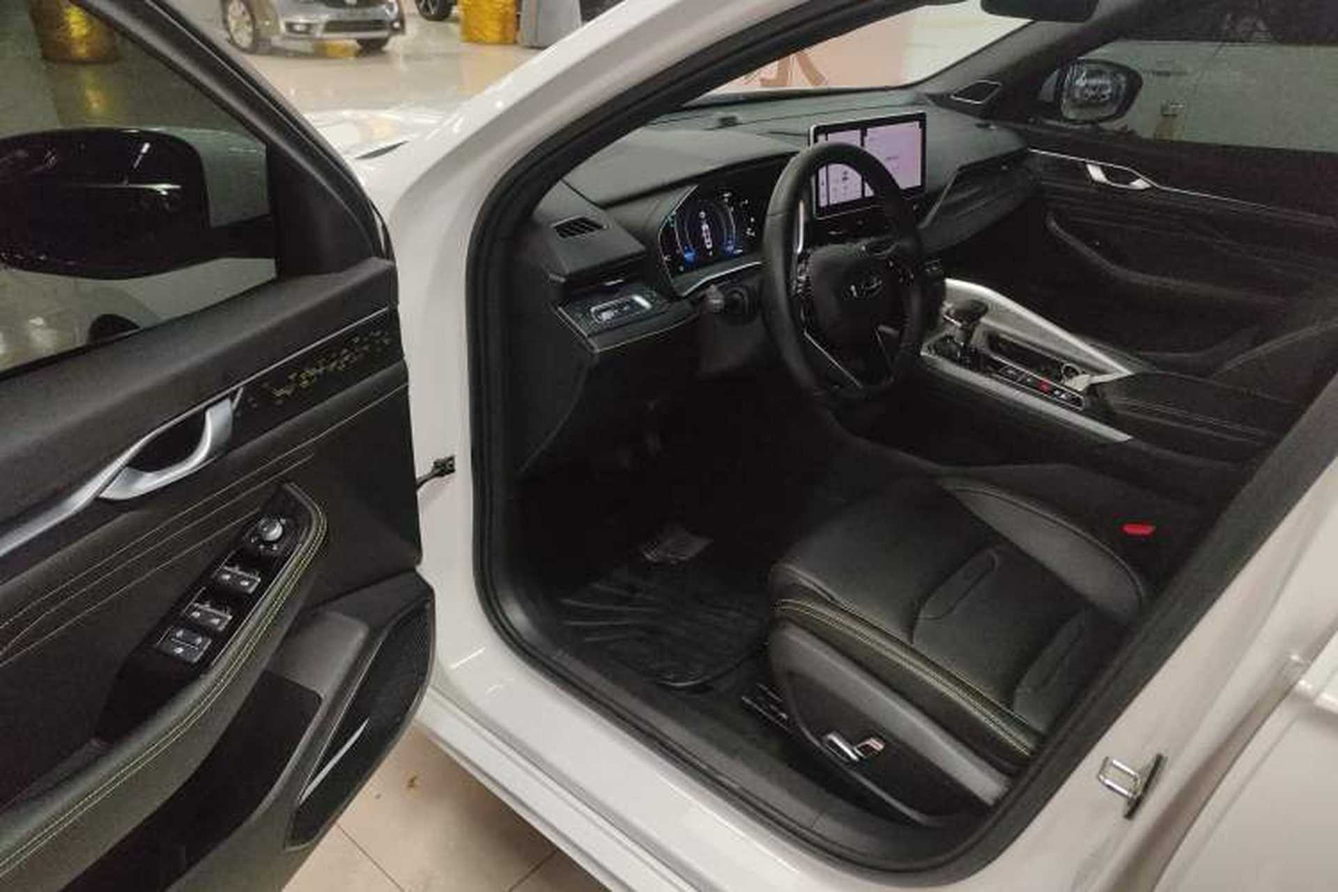 Used Geely Auto Preface 2023 1.5TD Fuyao Version Driver Seat