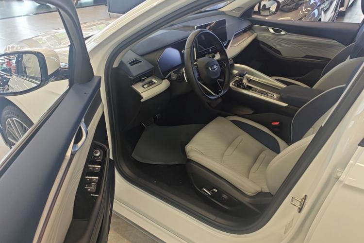 Used Geely Auto Preface 2023 2.0TD Prestige Version Driver Seat