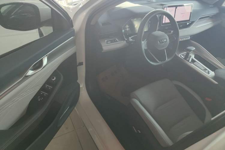 Used Geely Auto Preface 2023 2.0TD Prestige Version Driver Seat