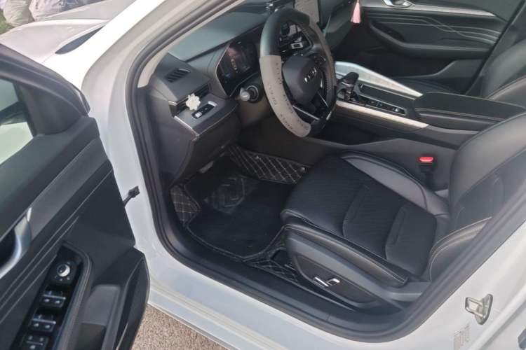 Used Geely Auto Preface 2023 2.0TD Luxury Version Driver Seat