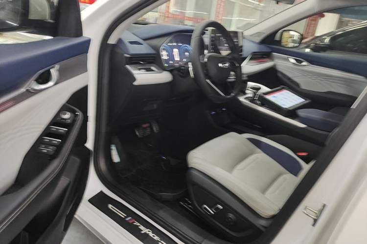 Used Geely Auto Preface 2023 2.0TD Prestige Version Driver Seat