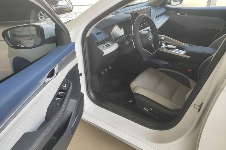 Used Geely Auto Preface 2023 2.0TD Prestige Version Driver Seat