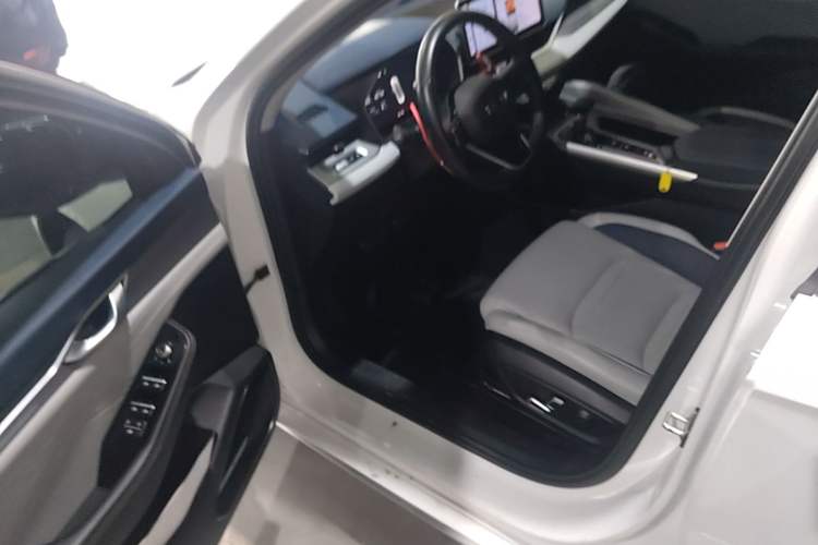 Used Geely Auto Preface 2023 2.0TD Prestige Version Driver Seat