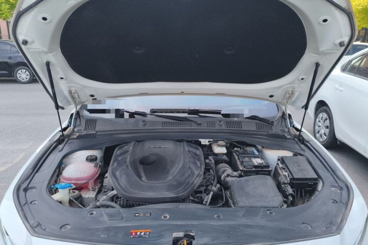 Used Geely Auto Preface 2023 2.0TD Prestige Version Engine Bay
