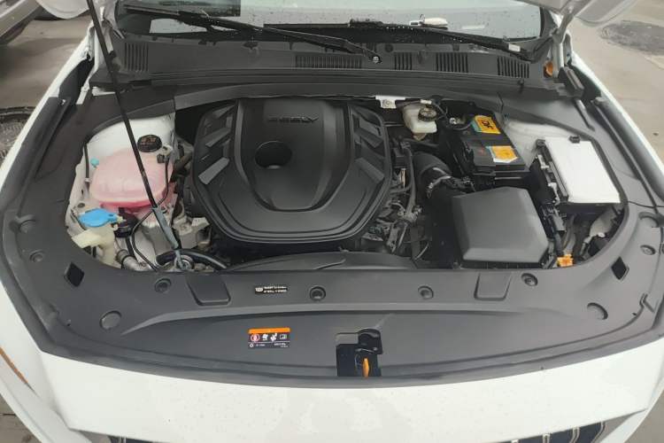 Used Geely Auto Preface 2023 2.0TD Prestige Version Engine Bay