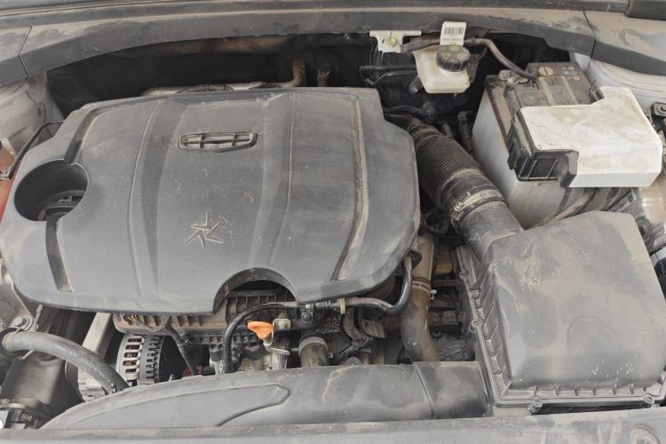 Used Geely Auto Preface 2023 1.5TD Fuyao Version Engine Bay