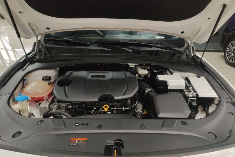Used Geely Auto Preface 2023 1.5TD Fuyao Version Engine Bay