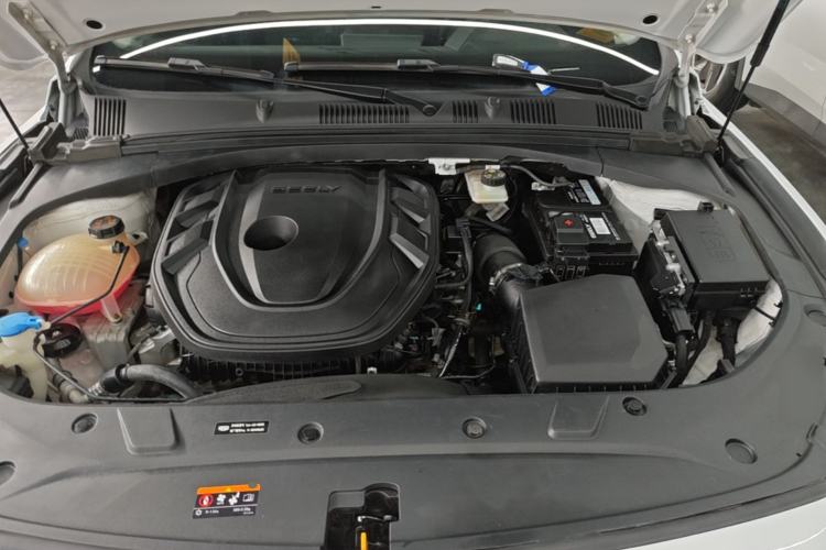 Used Geely Auto Preface 2023 2.0TD Luxury Version Engine Bay