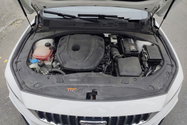 Used Geely Auto Preface 2023 2.0TD Luxury Version Engine Bay