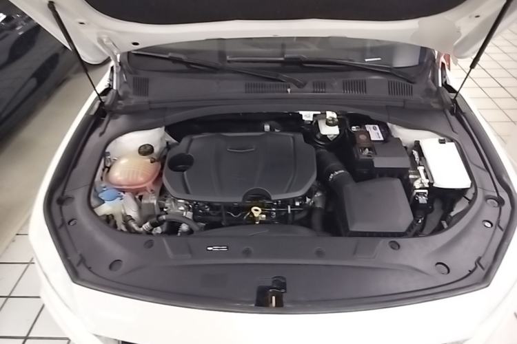 Used Geely Auto Preface 2023 1.5TD Fuyao Version Engine Bay