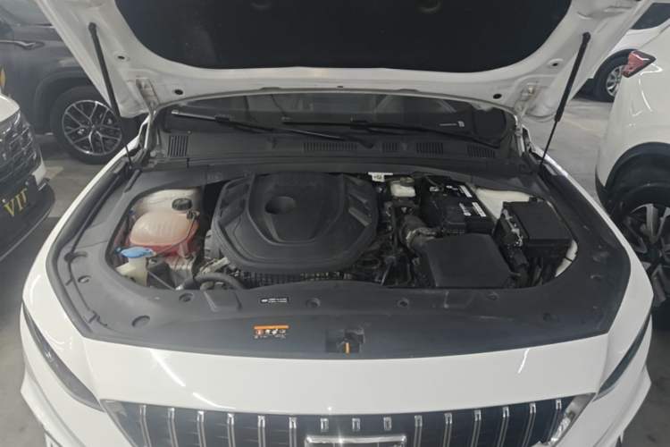 Used Geely Auto Preface 2023 2.0TD Luxury Version Engine Bay