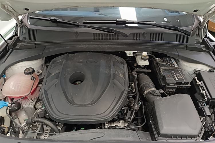 Used Geely Auto Preface 2023 2.0TD Prestige Version Engine Bay