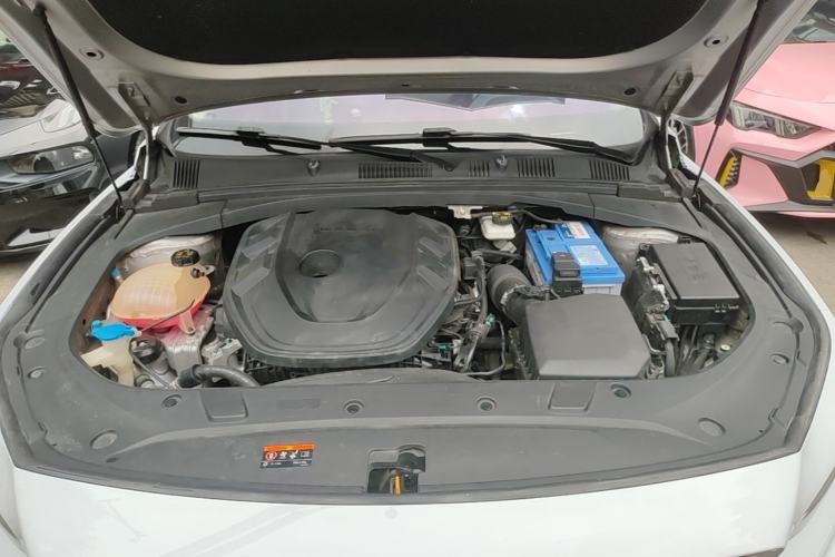Used Geely Auto Preface 2023 2.0TD Prestige Version Engine Bay