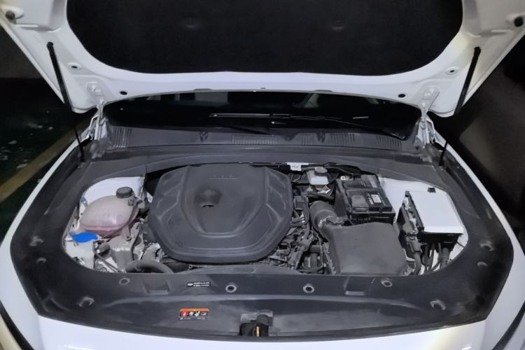 Used Geely Auto Preface 2023 2.0TD Prestige Version Engine Bay