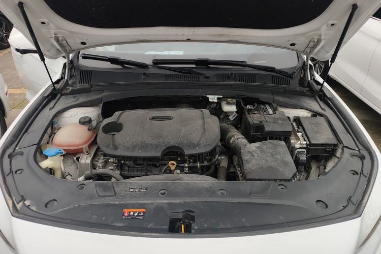 Used Geely Auto Preface 2023 1.5TD Fuyao Version Engine Bay
