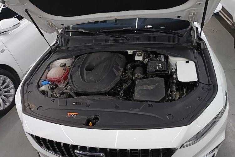 Used Geely Auto Preface 2023 2.0TD Prestige Version Engine Bay