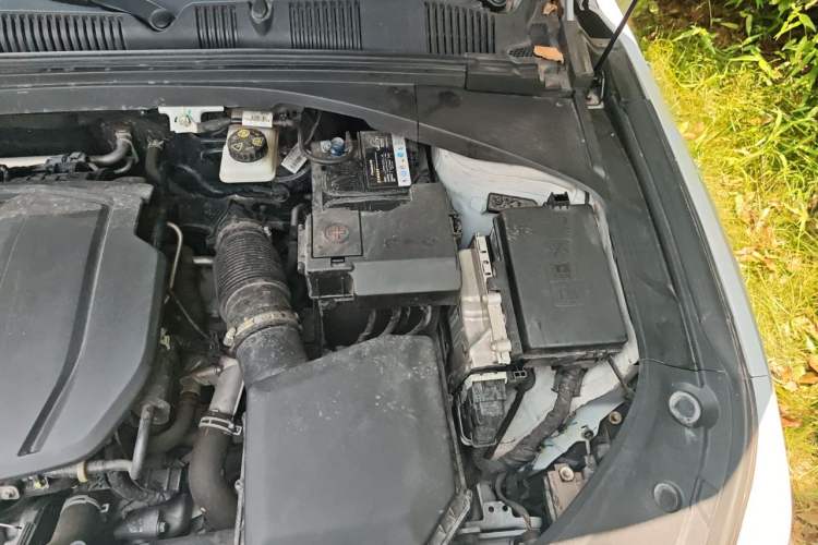Used Geely Auto Preface 2023 1.5TD Fuyao Version Engine Bay Left
