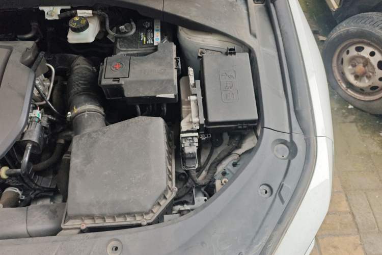 Used Geely Auto Preface 2023 1.5TD Fuyao Version Engine Bay Left