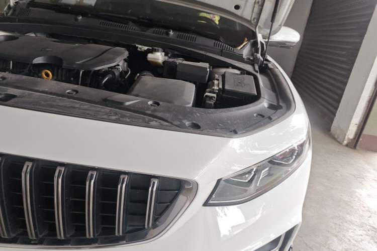 Used Geely Auto Preface 2023 1.5TD Kunlun Edition Engine Bay Left