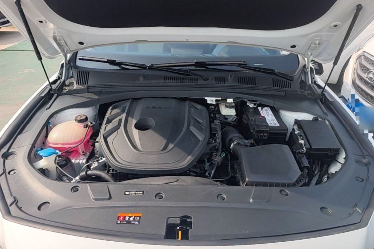 Used Geely Auto Preface 2023 2.0TD Prestige Version Engine Bay