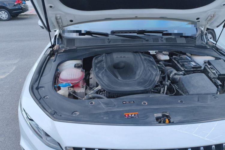 Used Geely Auto Preface 2023 2.0TD Prestige Version Engine Bay Right
