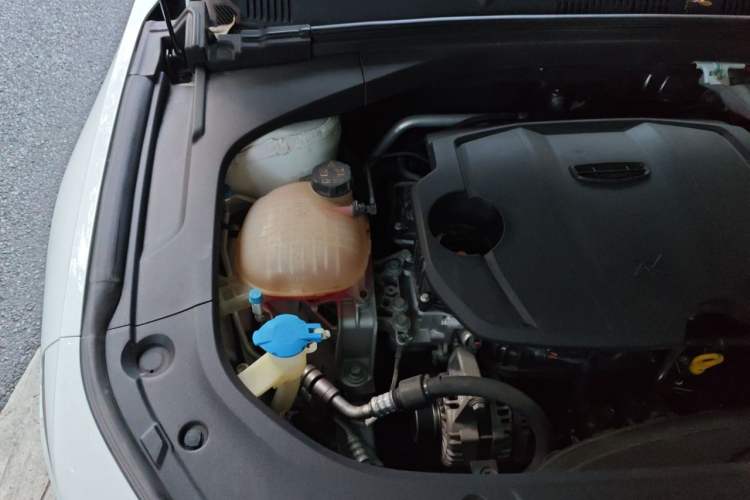 Used Geely Auto Preface 2023 1.5TD Kunlun Edition Engine Bay Right