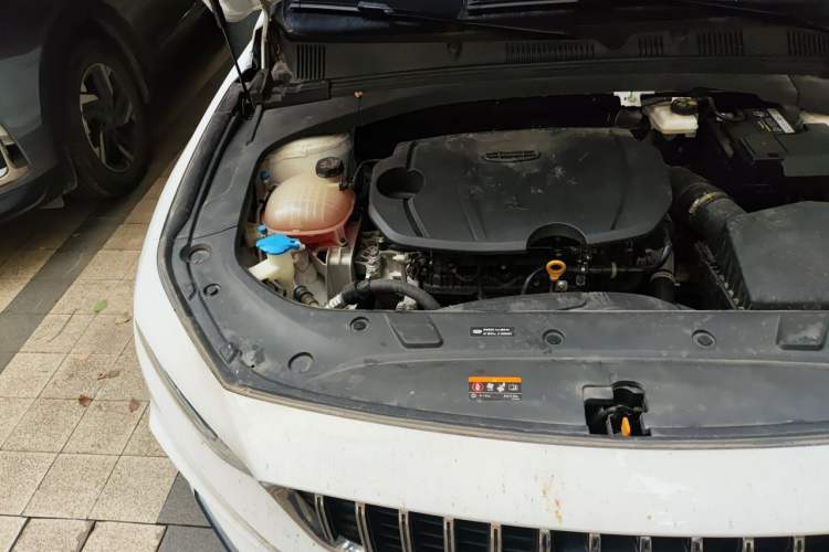 Used Geely Auto Preface 2023 1.5TD Fuyao Version Engine Bay Right