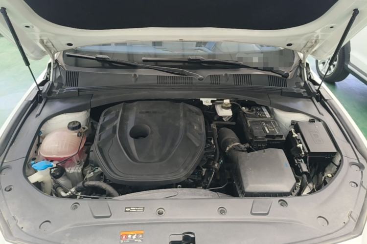 Used Geely Auto Preface 2023 2.0TD Prestige Version Engine Bay