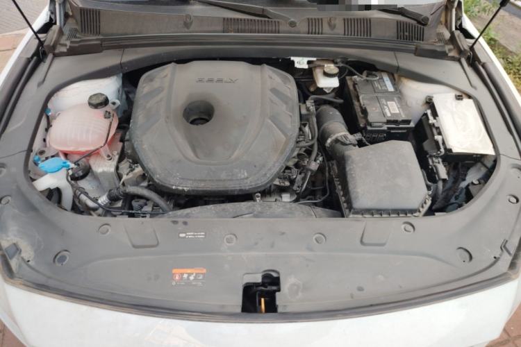 Used Geely Auto Preface 2023 2.0TD Prestige Version Engine Bay