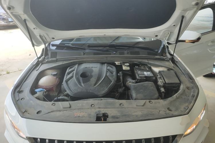 Used Geely Auto Preface 2023 2.0TD Prestige Version Engine Bay