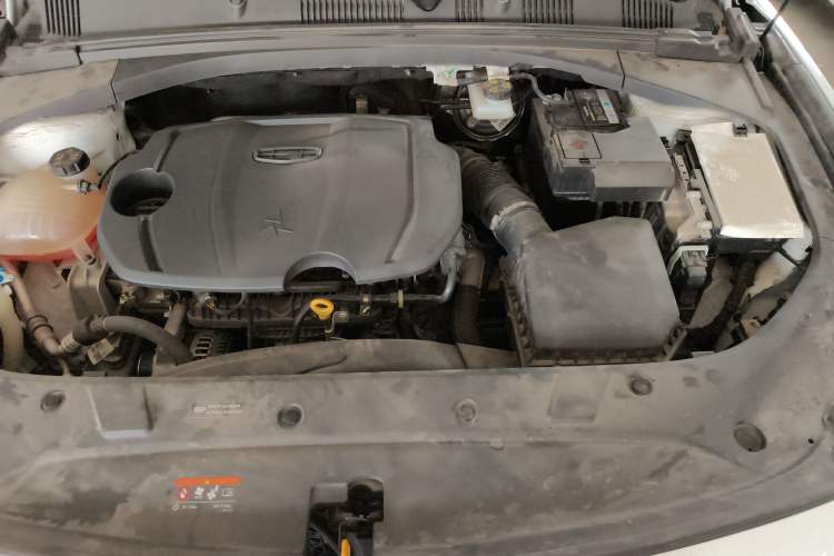 Used Geely Auto Preface 2023 1.5TD Fuyao Version Engine Bay