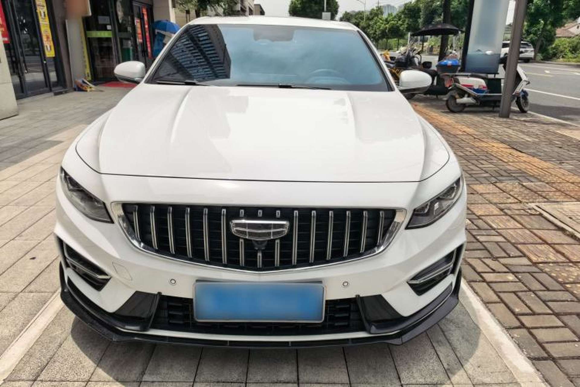 Used Geely Auto Preface 2023 1.5TD Kunlun Edition Exterior 1