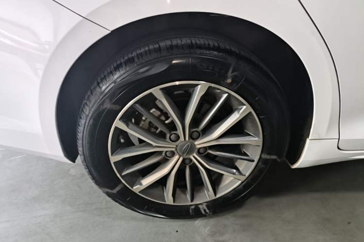 Used Geely Auto Preface 2023 1.5TD Fuyao Version Exterior 2