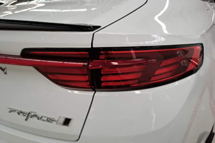Used Geely Auto Preface 2023 1.5TD Kunlun Edition Exterior 3