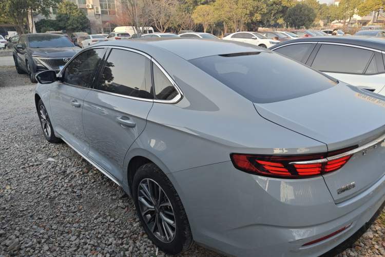 Used Geely Auto Preface 2023 2.0TD Luxury Version Exterior 3